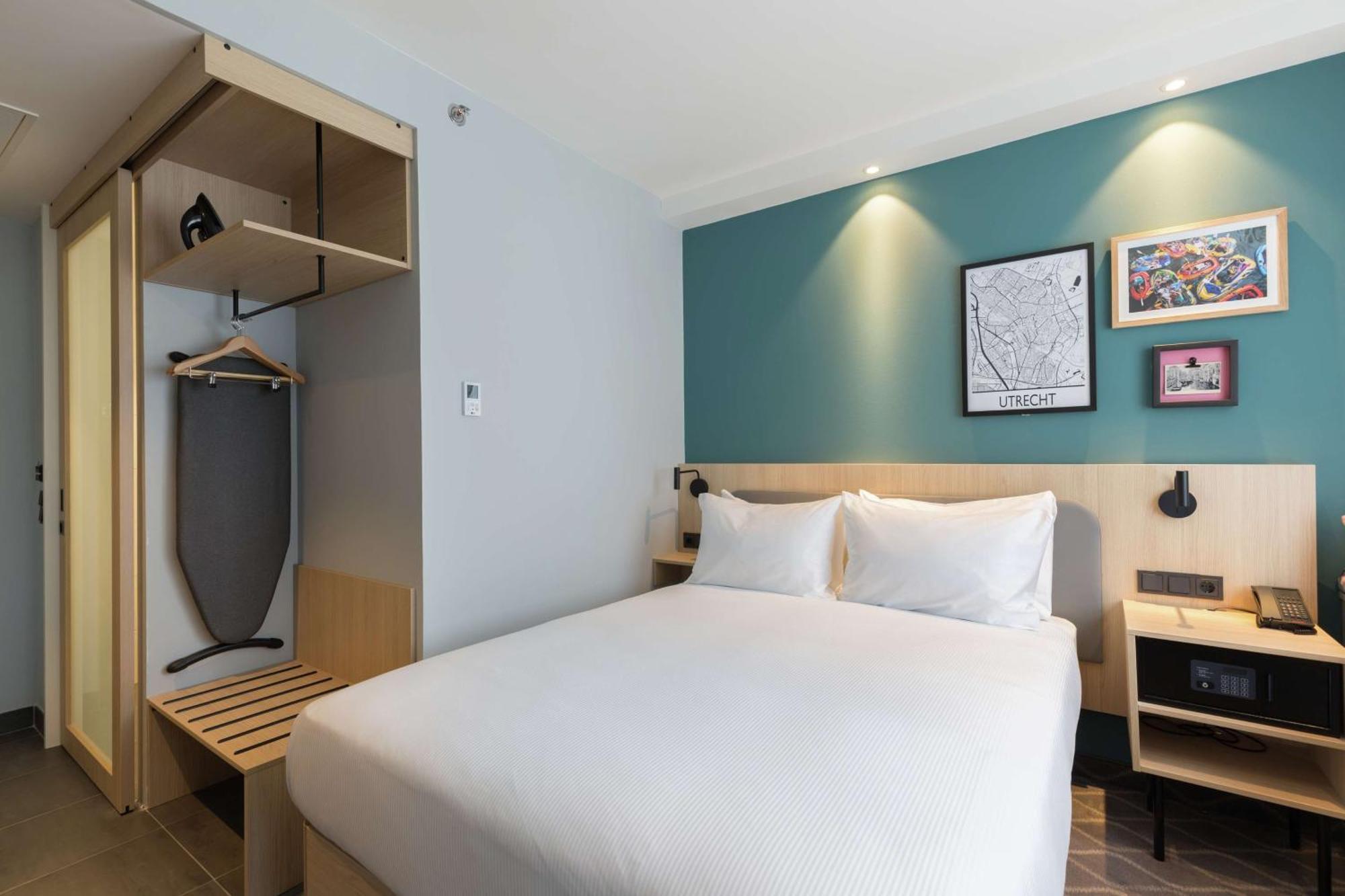 Hotel Hampton By Hilton Utrecht Centraal Station Esterno foto