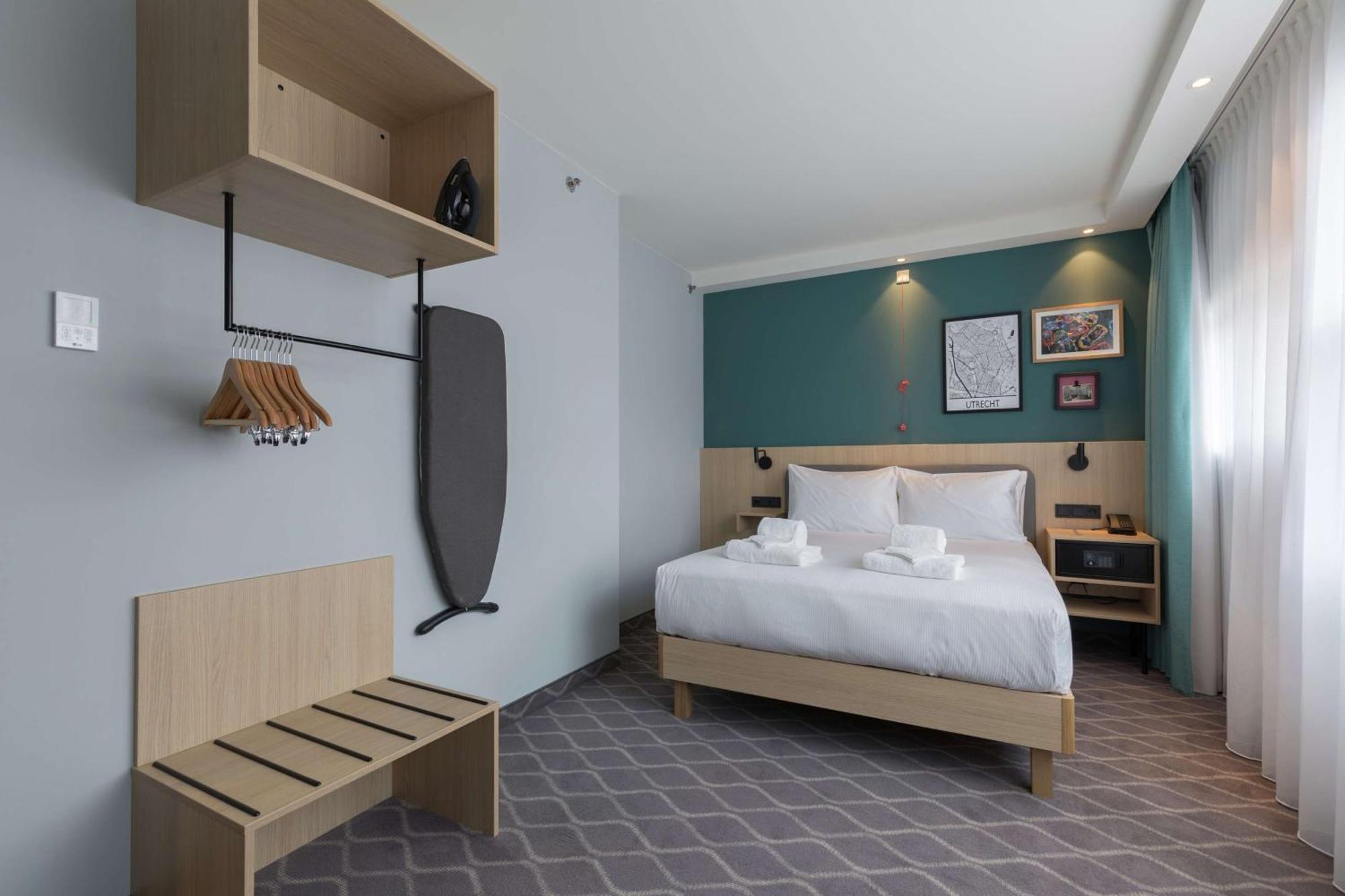 Hotel Hampton By Hilton Utrecht Centraal Station Esterno foto